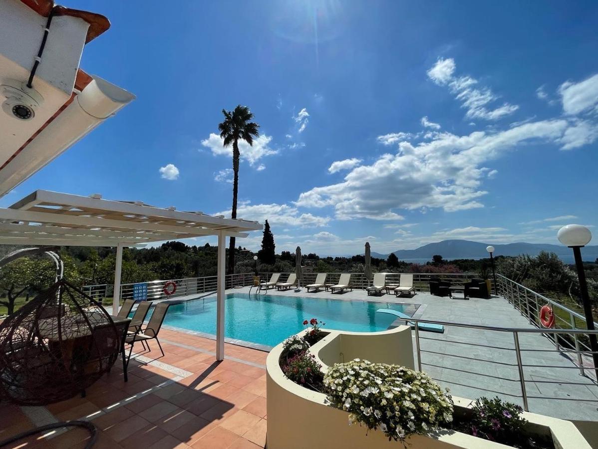 Kouvelia Country Home Luxury Villa Rental Nerotriviá Buitenkant foto