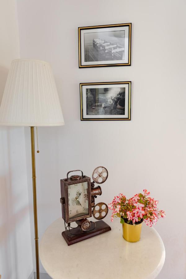 Kouvelia Country Home Luxury Villa Rental Nerotriviá Buitenkant foto