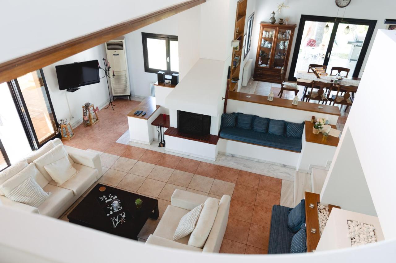 Kouvelia Country Home Luxury Villa Rental Nerotriviá Buitenkant foto
